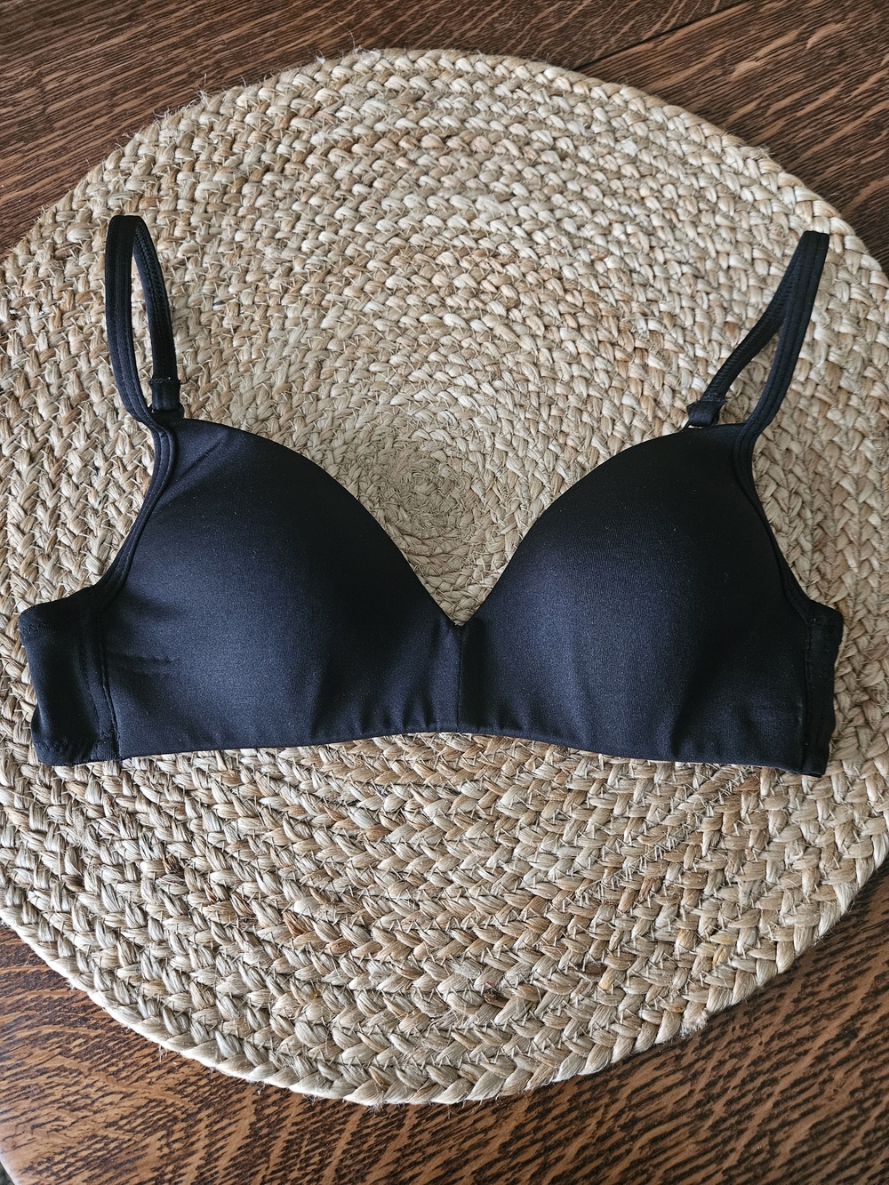 Calvin Klein Wireless Lightly Lined Bra | Black | Size 30A | EUC